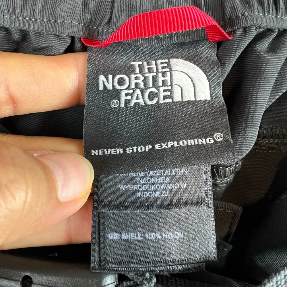 The North Face Mens Convertible Cargo Hiking Pants Gray Nylon Zip Off XL